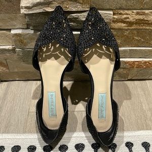 Betsey Johnson Lucy flats